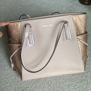 Michael Kors East West Rose Gold Voyager Purse